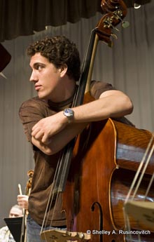 duke-symphony-cellist