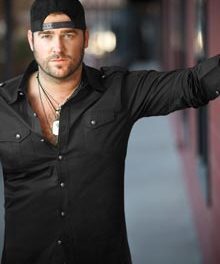 Lee Brice Loves His Job Like Crazy