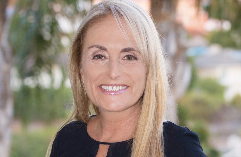Lunch with Bestselling Author Jennifer Coburn