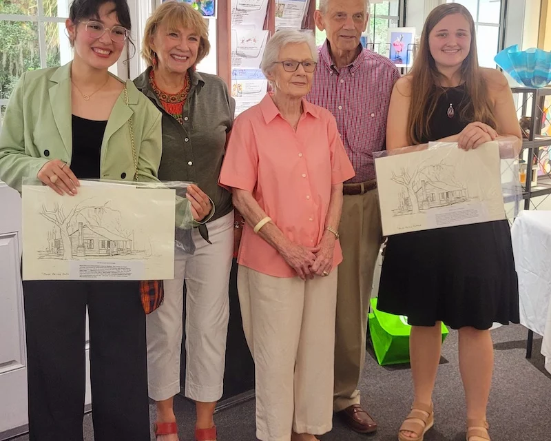 SOBA Awards $6,000 in Scholarships