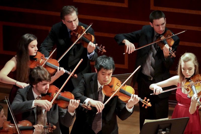 Few Pieces, Many Players, Bold Music